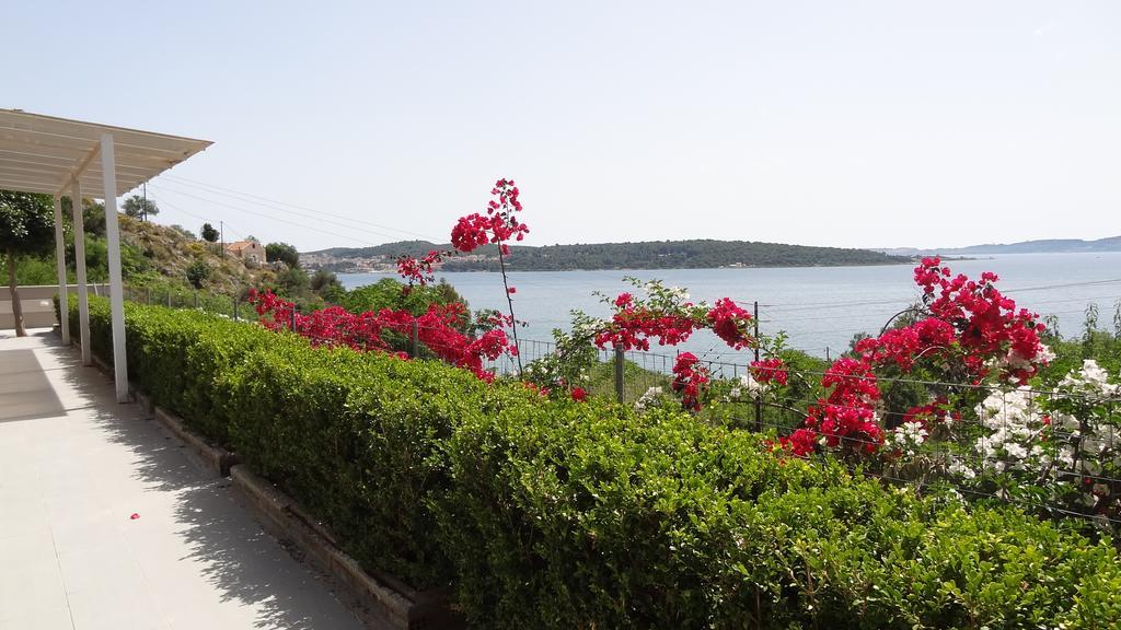 Melina Apartments Pool View Argostoli  Exterior photo